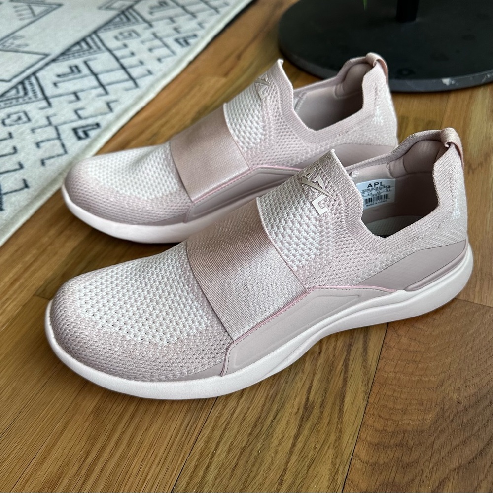 APL Techloom Bliss in Rose Dust Nude Size 9
